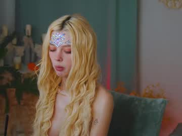 Бесплатный порно видеочат с девушкой little_anitta
